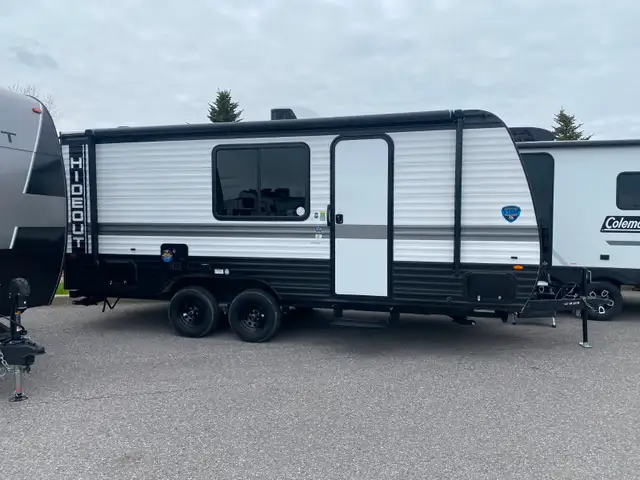 2025 Keystone Hideout 230MBBH — Family Travel Trailer, Sleeps 7 - Photo 8