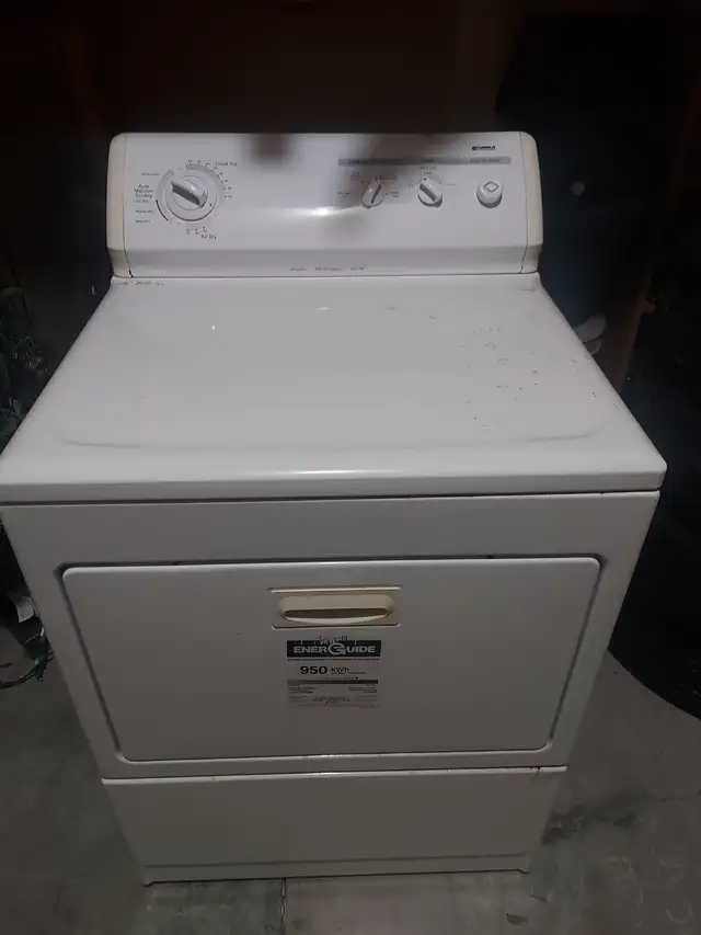 Dryer in excellent condition ~ Priced to sell - Photo 3