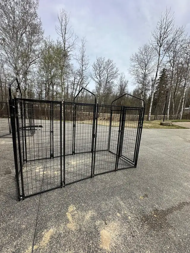 huge dog kennel, lots of parts to make any size! - Photo 2