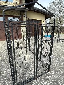 huge dog kennel, lots of parts to make any size! - Photo 3