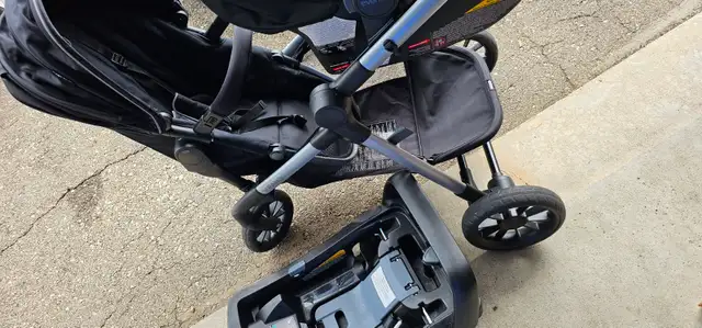 Evenflo Pivot Xpand Modular Travel System w/ Stroller & Car Seat - Photo 6