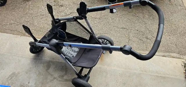 Evenflo Pivot Xpand Modular Travel System w/ Stroller & Car Seat - Photo 8