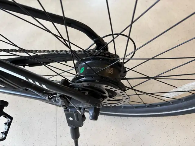 Canadian Built Bike - Photo 5