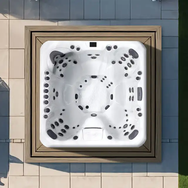 ORION HOT TUB FOR SALE - Photo 3