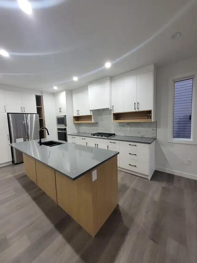 House For Rent - Photo 3
