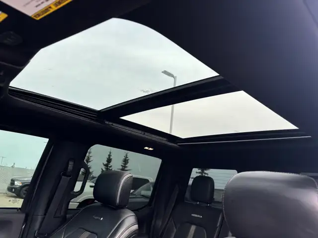 2022 Ford F350 Platnium Diesel - Photo 10
