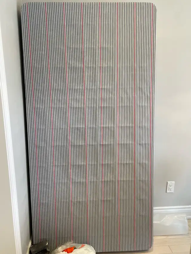 Twin box spring $20