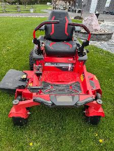 Gravely Zero Turn Lawn Mower
