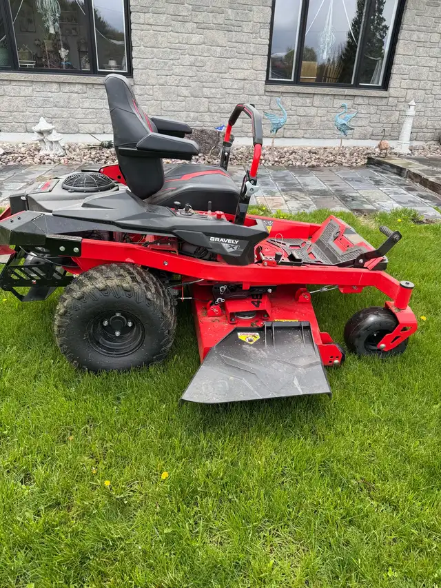 Gravely Zero Turn Lawn Mower - Photo 2