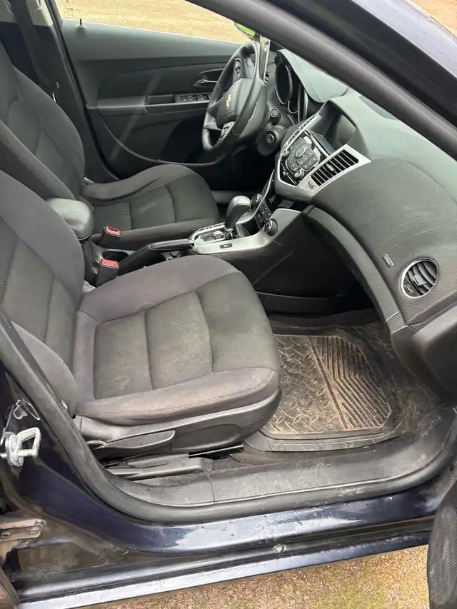 2015 chevy cruze - Photo 2