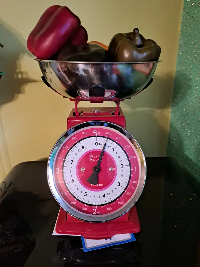 Antique Scales - Photo 7