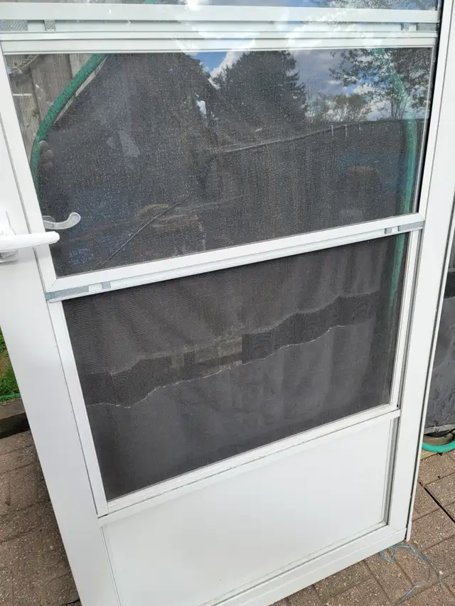 Storm Door 32' x 80 - Photo 7