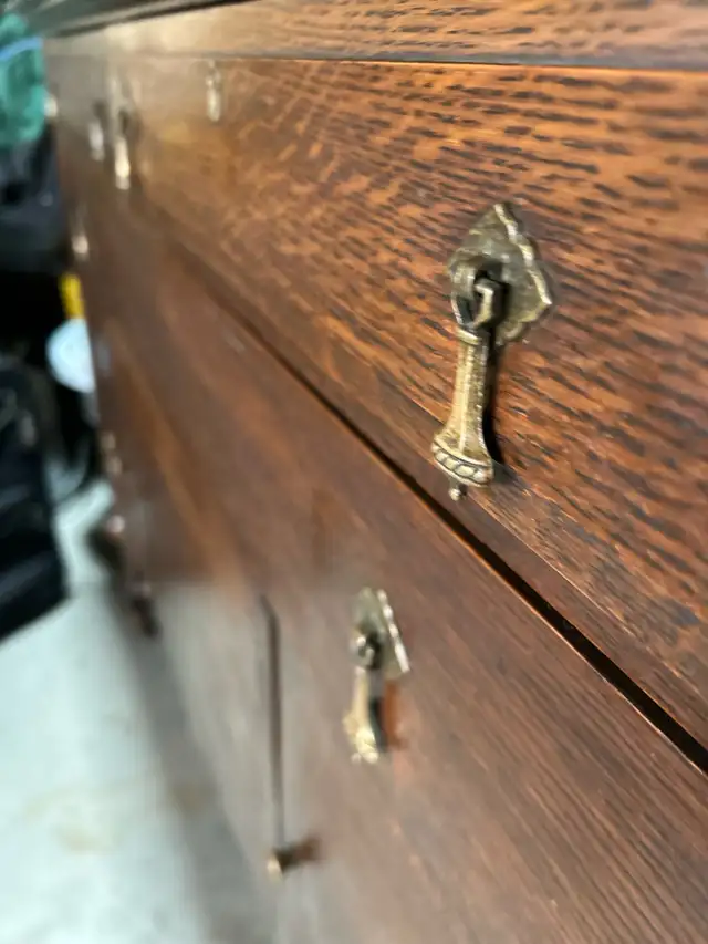 Antique Tiger Oak Buffet with Mirror - Photo 2