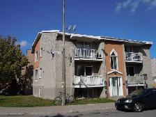Grand 4 1 / 2, $1320/m, Occup immediate7721  Rue Lecourt  2ed Fl