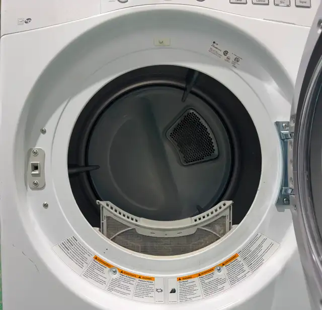 LG Dryer DLE3170W (D7181) ON SALE!! - Photo 3