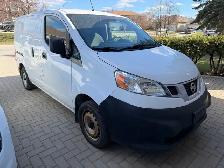 2018 Nissan NV200 - SAFETIED! - Photo 2