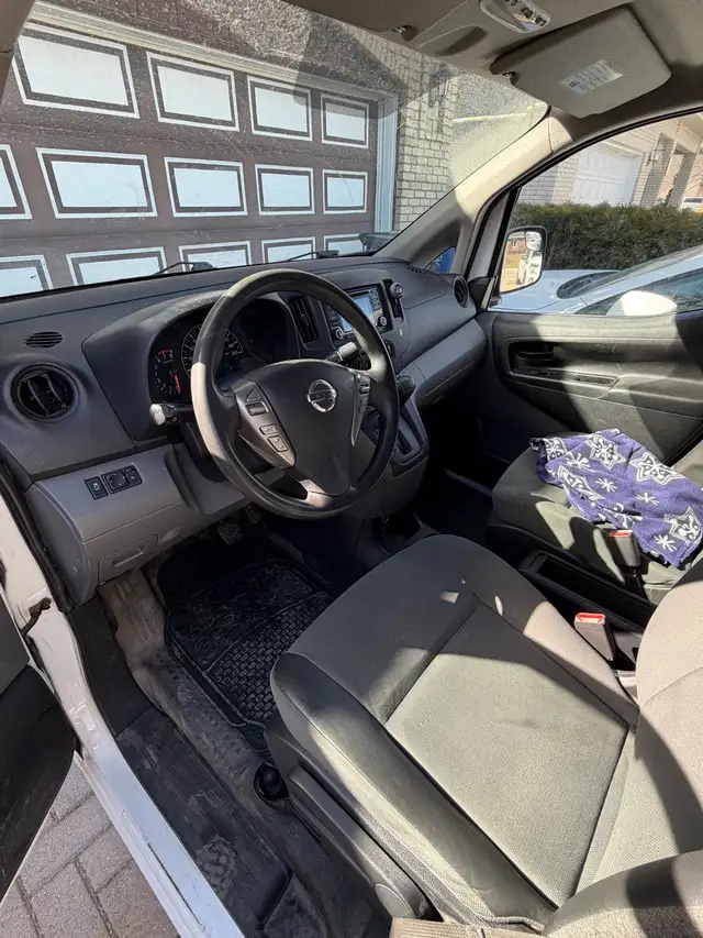 2018 Nissan NV200 - SAFETIED! - Photo 5