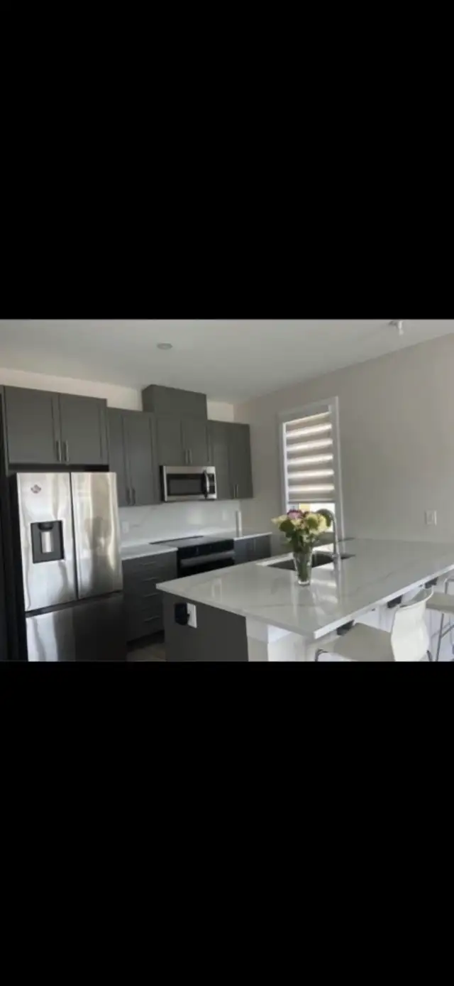 Room Rental/ chambre à louer - Photo 3