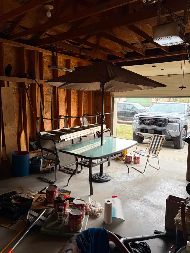Patio Table With Umbrella And Base - Photo 2