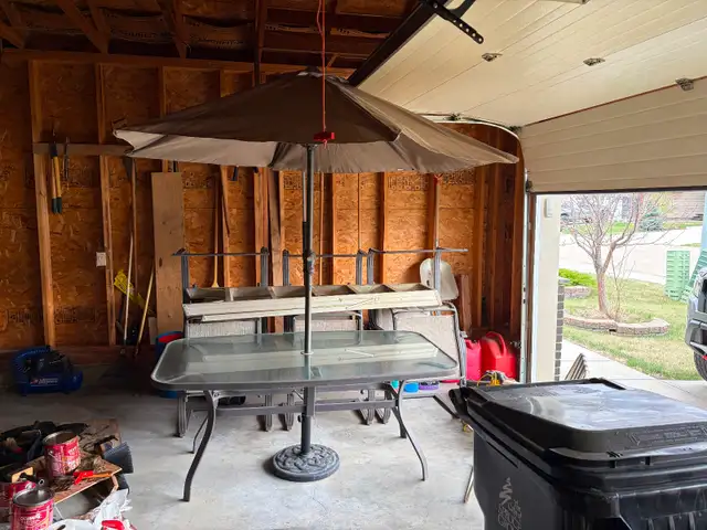 Patio Table With Umbrella And Base - Photo 4
