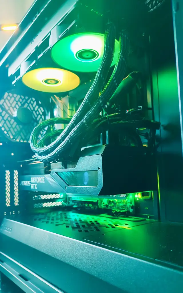Computer Repair, Laptop Repair, Custom Built Desktop Computers - Photo 10