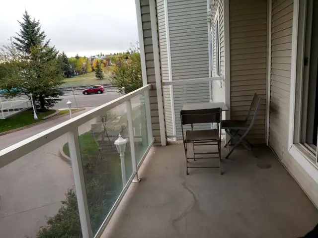 2 BedROM 2 FullBath Condo-Near Somerset C-Train Station For Rent - Photo 7
