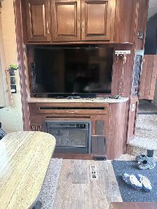 All inclusive Trailer and seasonal Rv Lot , fully upgraded - Photo 8