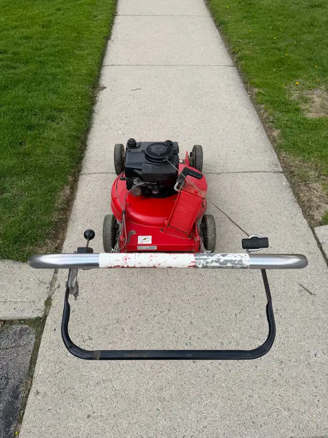 Toro Lawn Mower with Bag - Photo 4