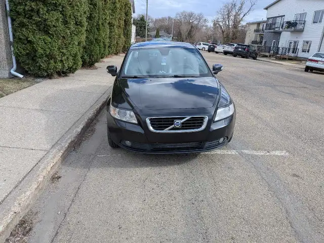 2010 Volvo S40 T5 turbo AWD 6 speed standard