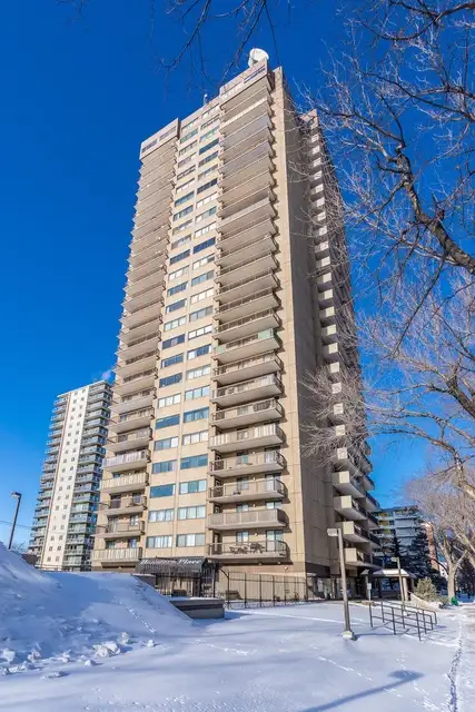 Furnished 1 bedroom executive condo downtown 805 – 311 6th Ave. - Photo 5