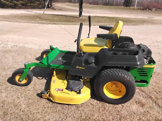 2017. JD Zero turn