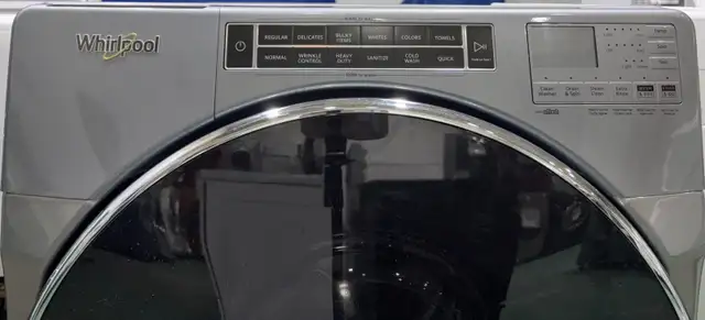 Premium Whirlpool Washer WFW8620HC2 (W7371) - Photo 2