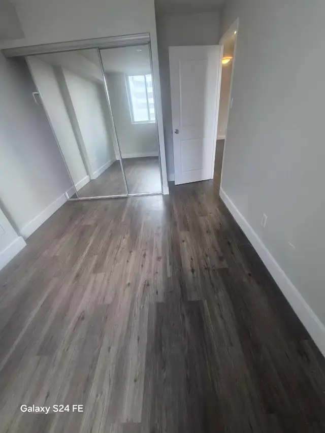 cleaner needed $150/day - Photo 3