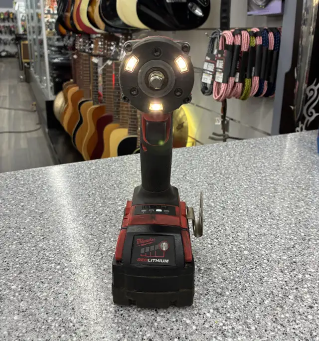 Milwaukee 2854 M18 Wrench - Photo 2