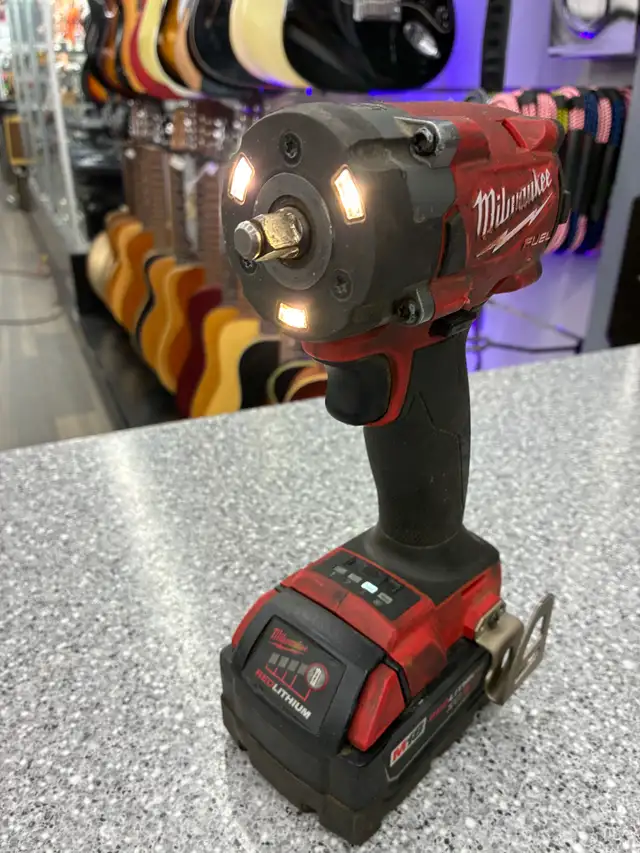 Milwaukee 2854 M18 Wrench - Photo 4