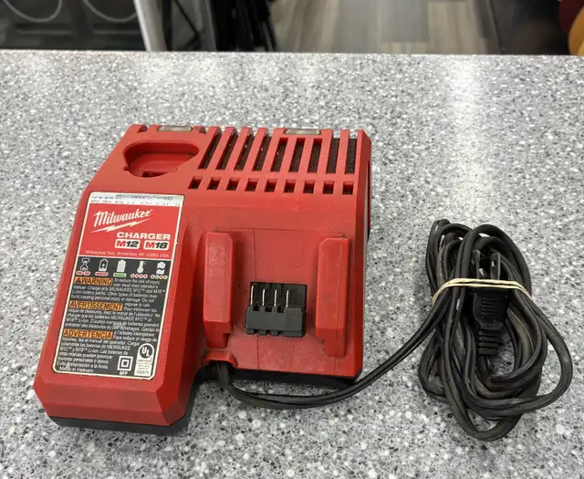 Milwaukee 2854 M18 Wrench - Photo 6
