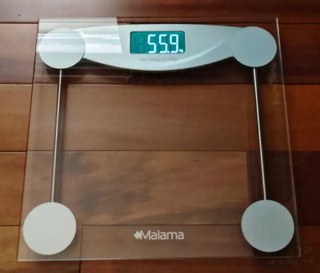 Digital body scale, so reliable in kg or lbs - Photo 2