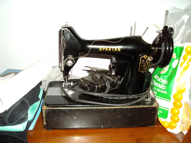 'Singer' 'Spartan' sewing machine for sale