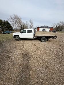 2015 GMC Sierra SLT Duramax Dually - Photo 2