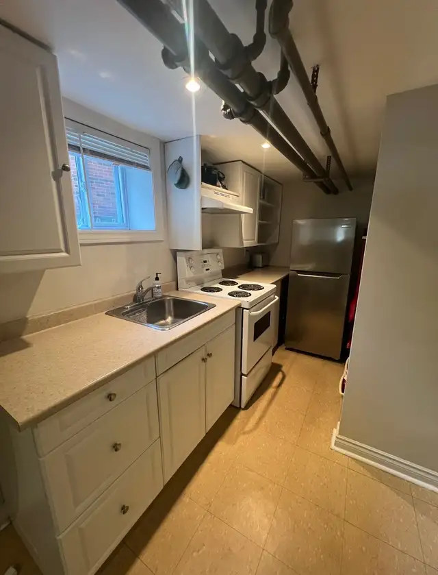Basement Apartment for Rent in Bloor West Village - Photo 2
