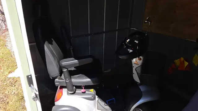 MediChair/Scooter - Photo 10