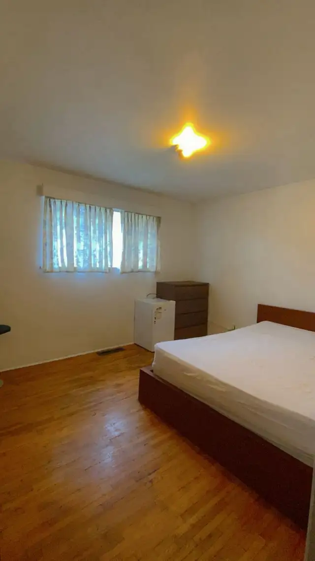 6452 BEATRICE STREET VANCOUVER BC V5P 3R4