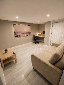 Modern Basement Apartment | Private Entrance | All Inclusive - Photo 6