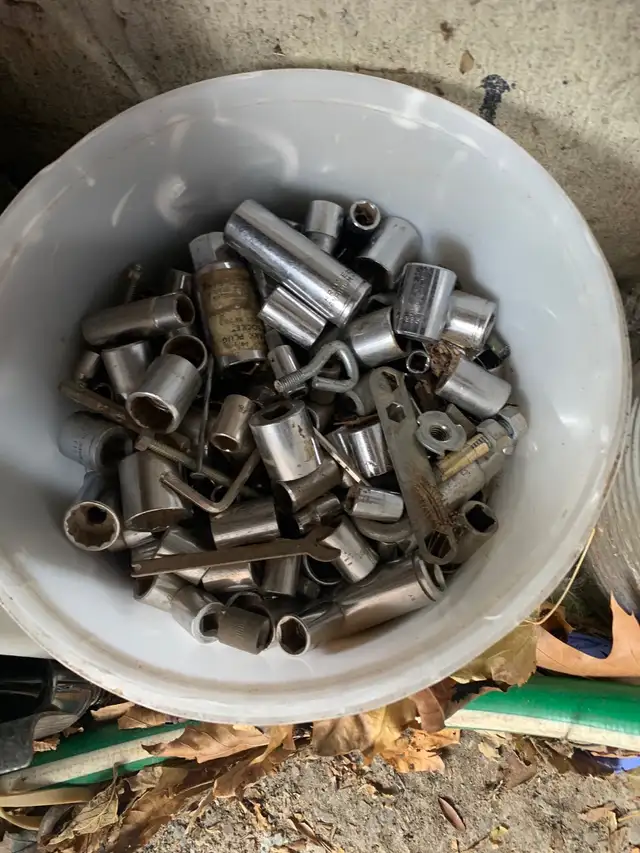 Assorted Ratchet Sockets