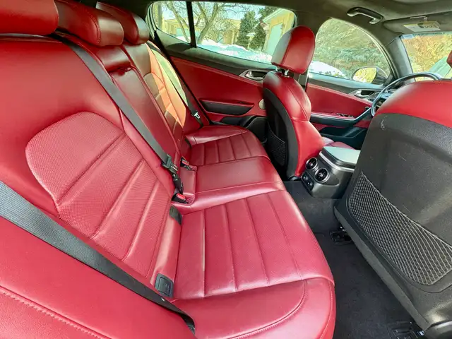 2018 Kia Stinger GT - Photo 5