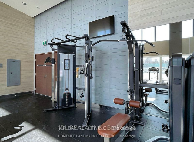 1 bedroom Condo for rent in North York - Photo 8