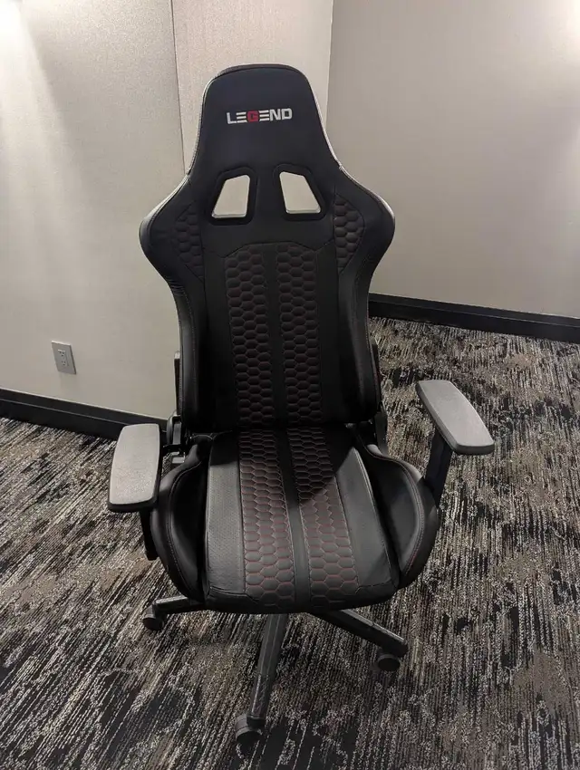 NIBE Gaming Chair - Photo 2