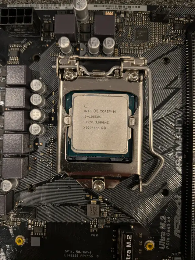 Intel i9-10850K, 10core/20thread CPU with ASRock B460M-HDV MB - Photo 2