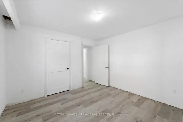 Rent walking basement - Photo 4