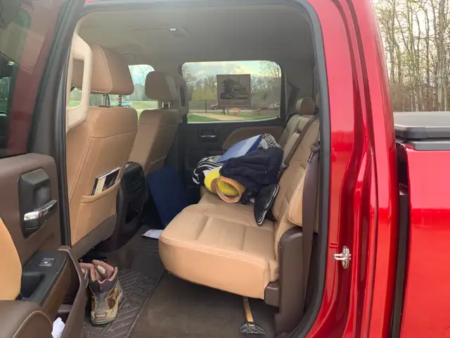 2018 GMC Denali Dually Diesel for Sale - Photo 6